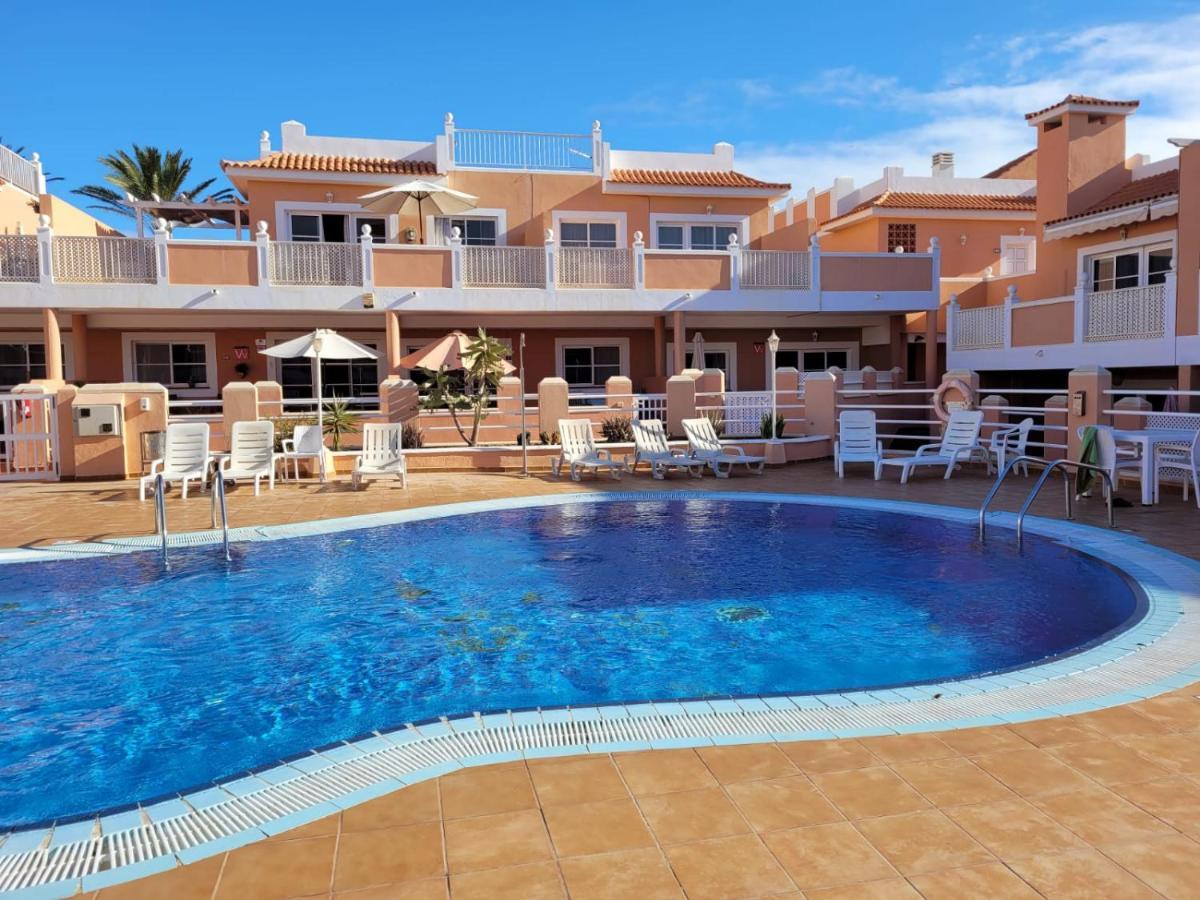Apartamento Funcional En Residencial Con Piscina En Inmejorable Ubicacion En Centro De La Isla Caleta De Fuste Esterno foto