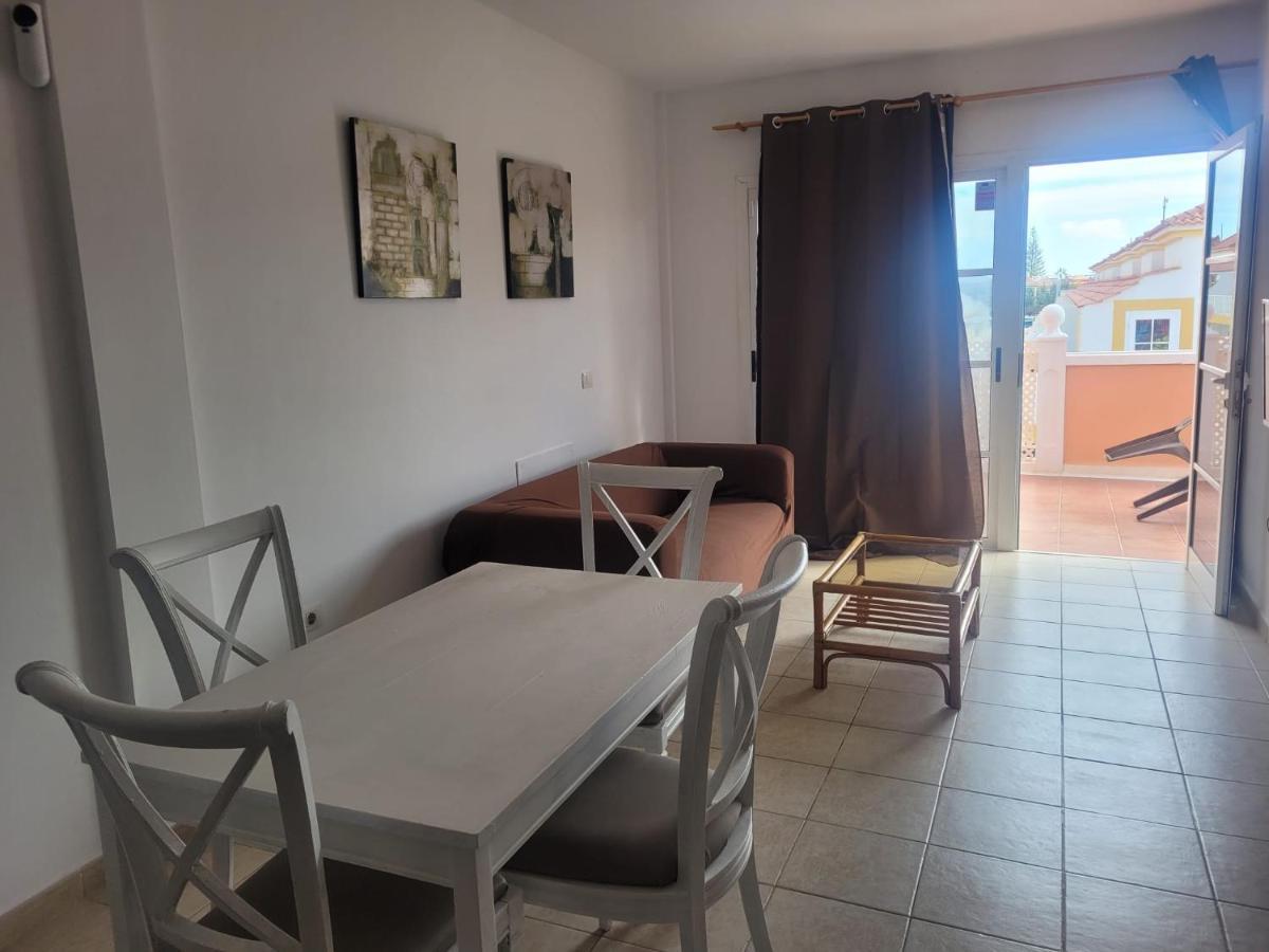 Apartamento Funcional En Residencial Con Piscina En Inmejorable Ubicacion En Centro De La Isla Caleta De Fuste Esterno foto